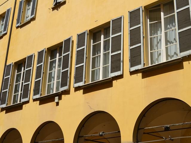 Casa Bernacchi - facciata - particolare