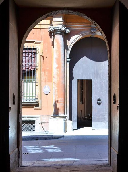 Palazzo Monti poi Salina - ingresso