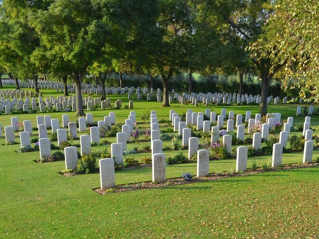 Coriano Ridge War Cemetery 