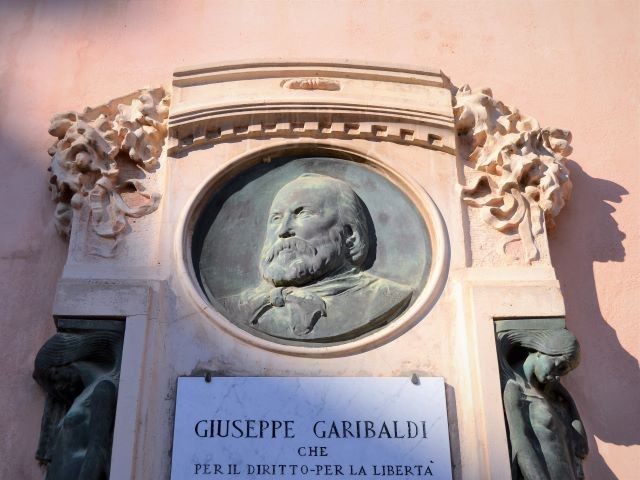 Lapide per Giuseppe Garibaldi 