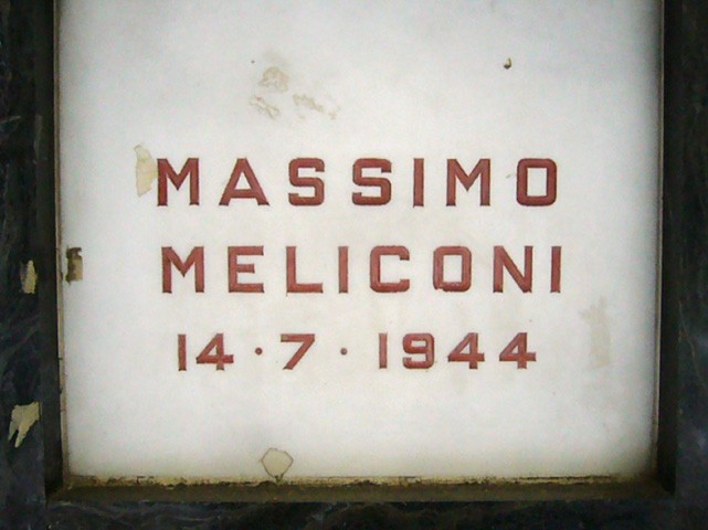 Tomba di Massimo Meliconi nel Sacrario dei Partigiani - Cimitero della Certosa (BO)