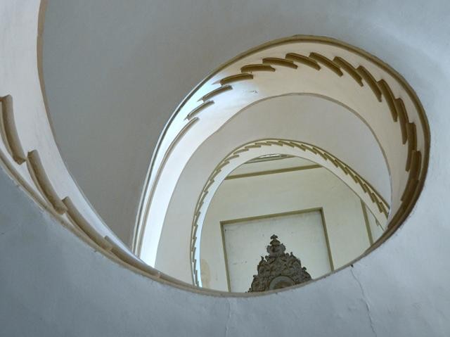Palazzo Isolani - scala elicoidale