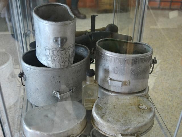 Gavette italiane trovate in Garfagnana - Museo della Seconda Guerra Mondiale di Molazzana (LU)