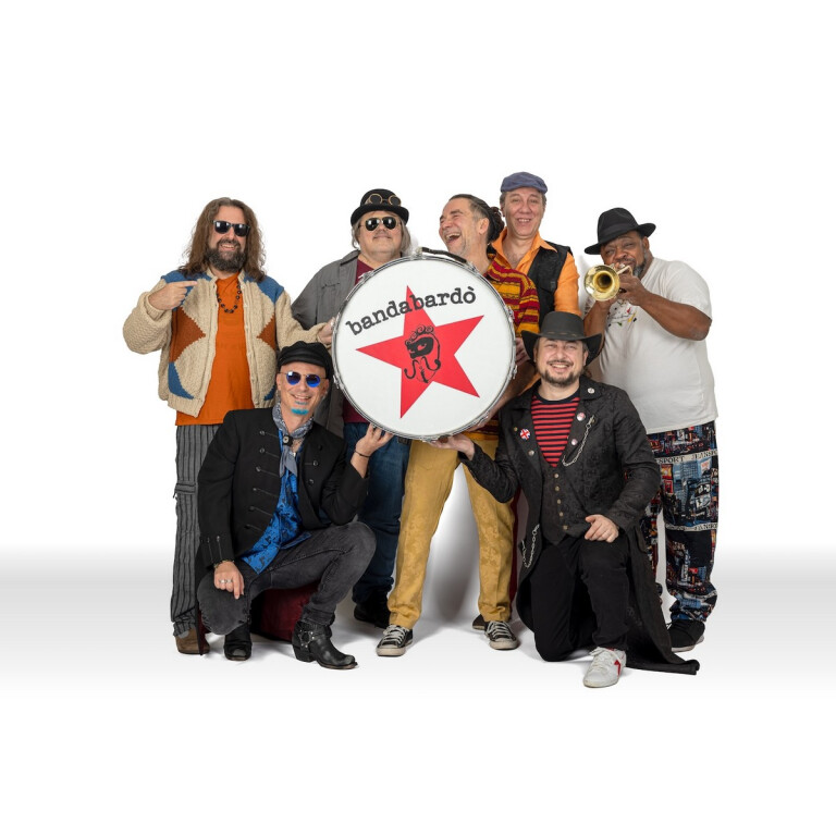 copertina di Bandabardò