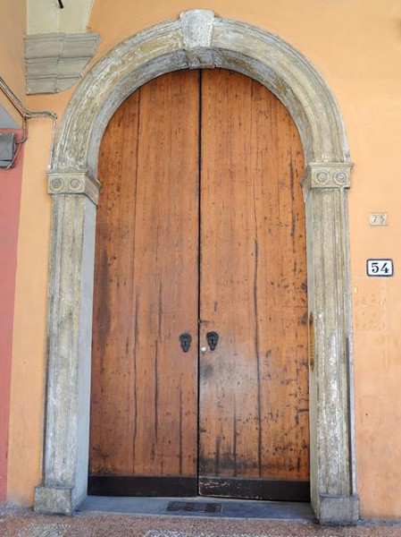 Palazzo Minarini - via Santo Stefano - ingresso