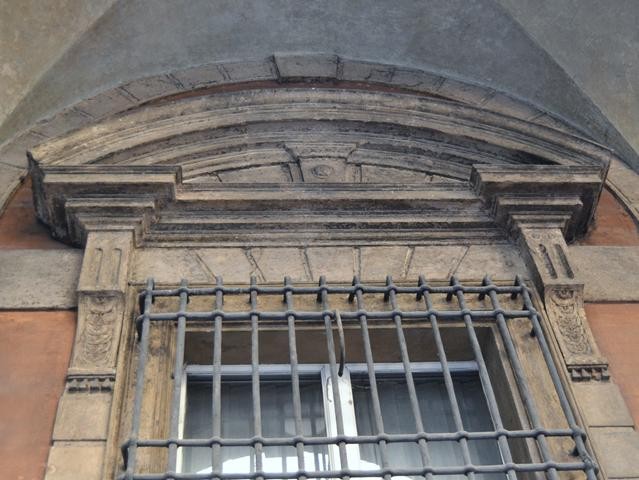 Palazzo Zani - portico - particolare