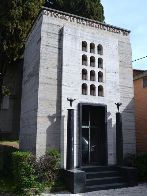 Cappella Monti - L. Saccenti - Cimitero della Certosa (BO)