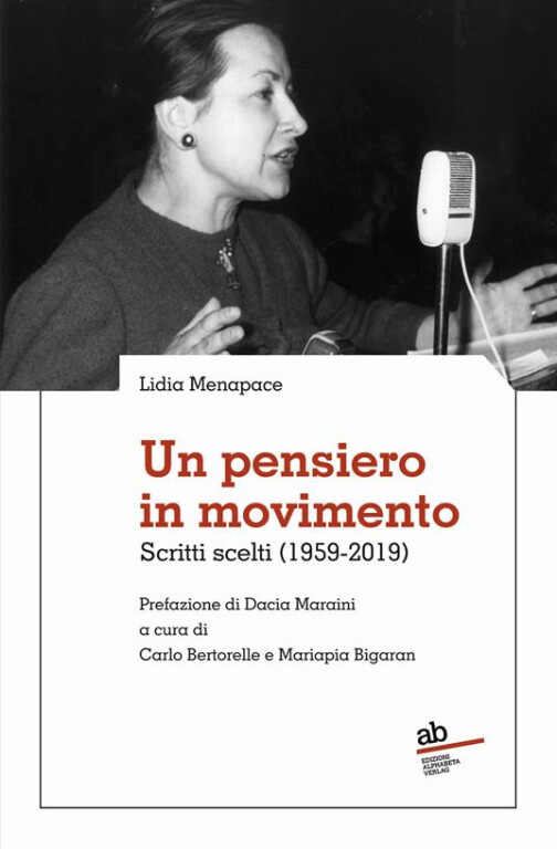 couverture de Un pensiero in movimento. Scritti scelti (1960-2019)