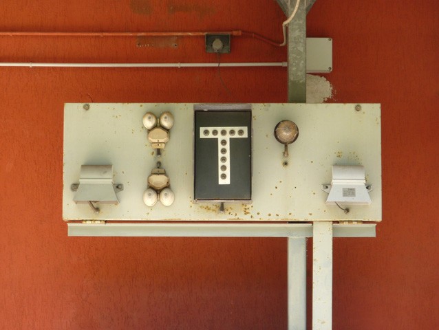 Impianto acustico in una stazione della Porrettana