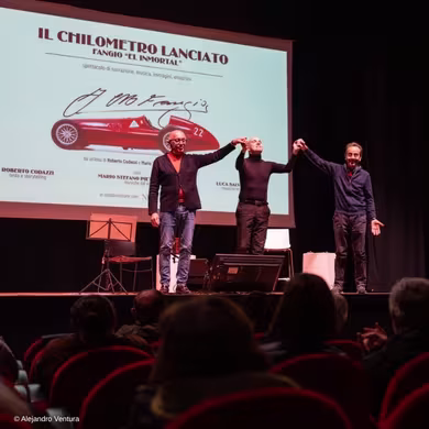 copertina di Il chilometro lanciato. Fangio “El Inmortal”