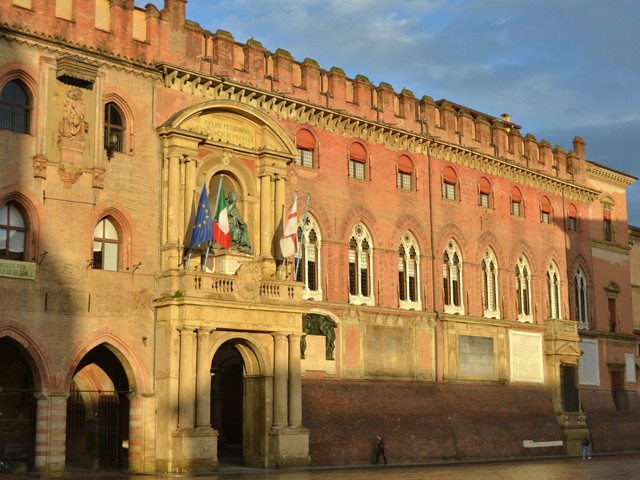 Palazzo comunale - lato est