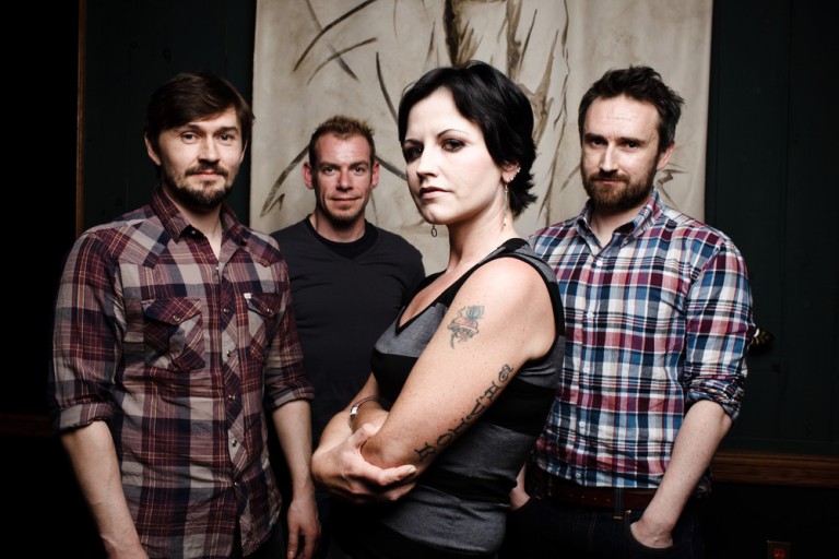 copertina di Omaggio a The Cranberries