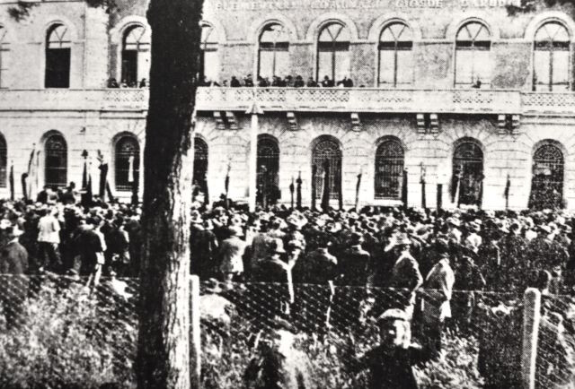  Manifestazione contro il carovita a Imola 