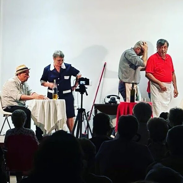 copertina di La paròchia avêrta a tótt