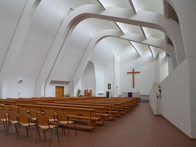 Riola di Vergato (BO) - Chiesa di Alvar Aalto - Interno