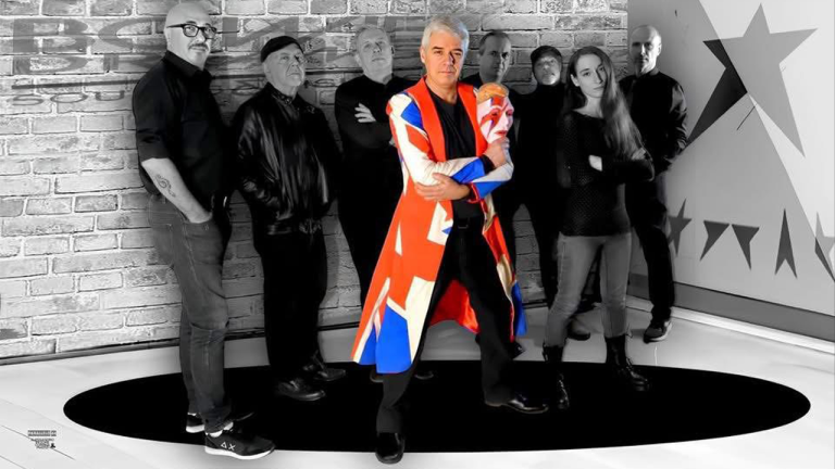 cover of BOWIE DREAMS.  David Bowie Tribute Show