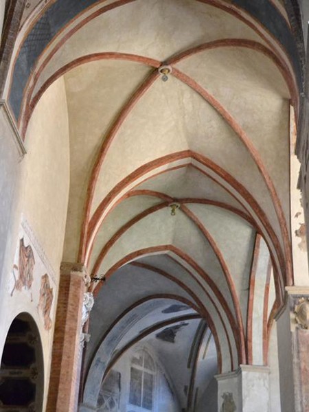 Chiesa di San Giacomo Maggiore - interno