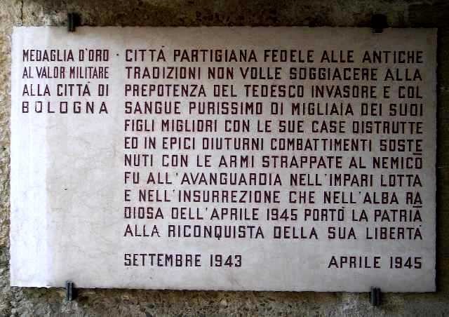 Monumento dei caduti partigiani - interno - Bologna Medaglia d'oro al Valor Militare