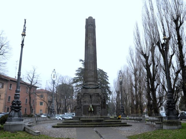 Obelisco della Memoria ai Caduti Imolesi