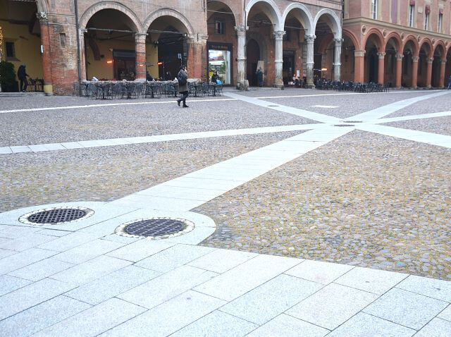 Nuova piazza Santo Stefano (BO)