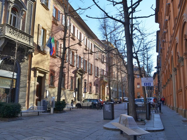 Piazza Calderini (BO) 