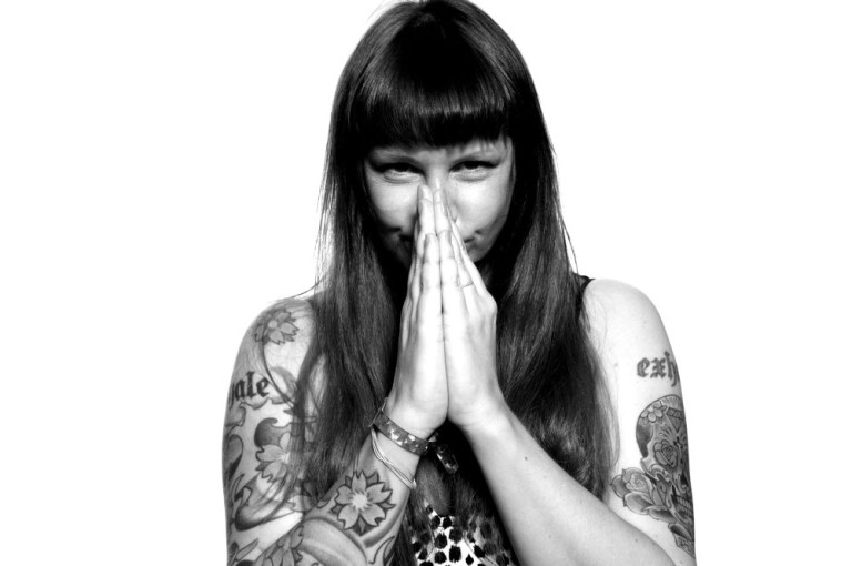 miss-kittin-hires2.jpg