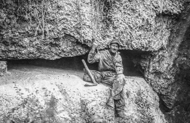 Museo Speleologia-dettaglio pieghevole inaugurazione.jpg