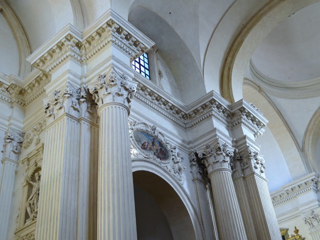 Chiesa del SS. Salvatore - interno - particolare