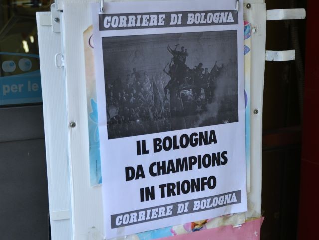 Locandina di un giornale bolognese