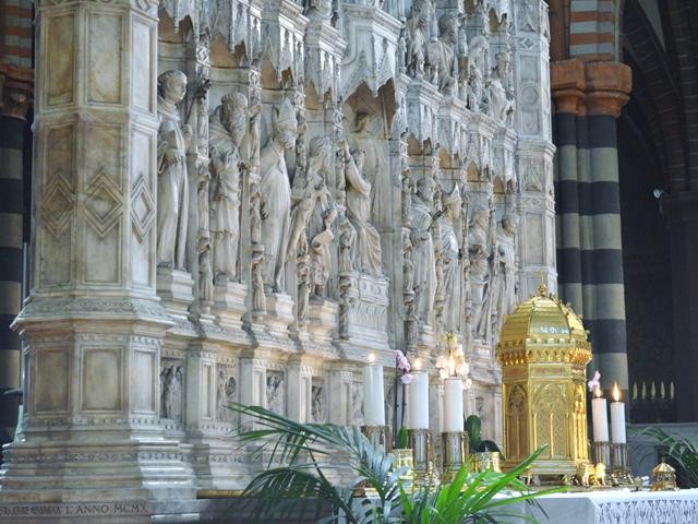 Basilica di San Francesco - altare maggiore - particolare