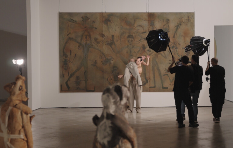 immagine di AN ECHO, A FRAME