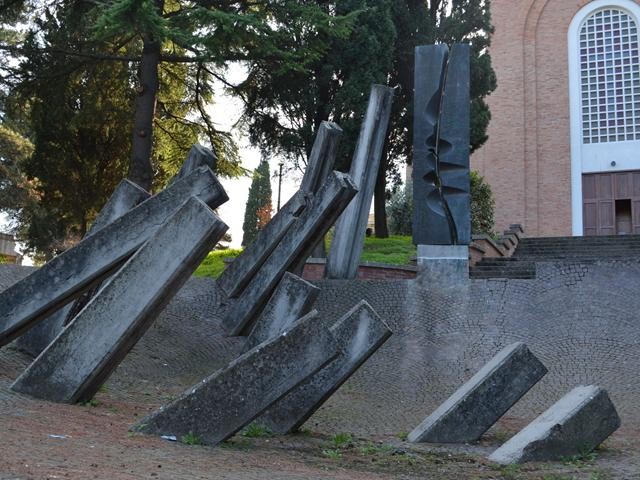 Monumento ai caduti di Coriano (RM)