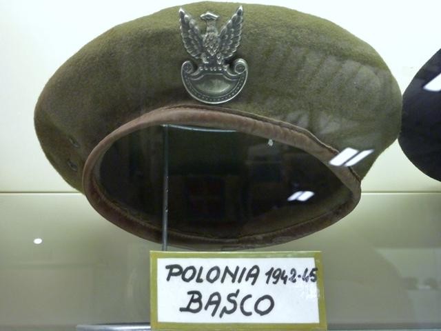 Basco di soldato polacco 