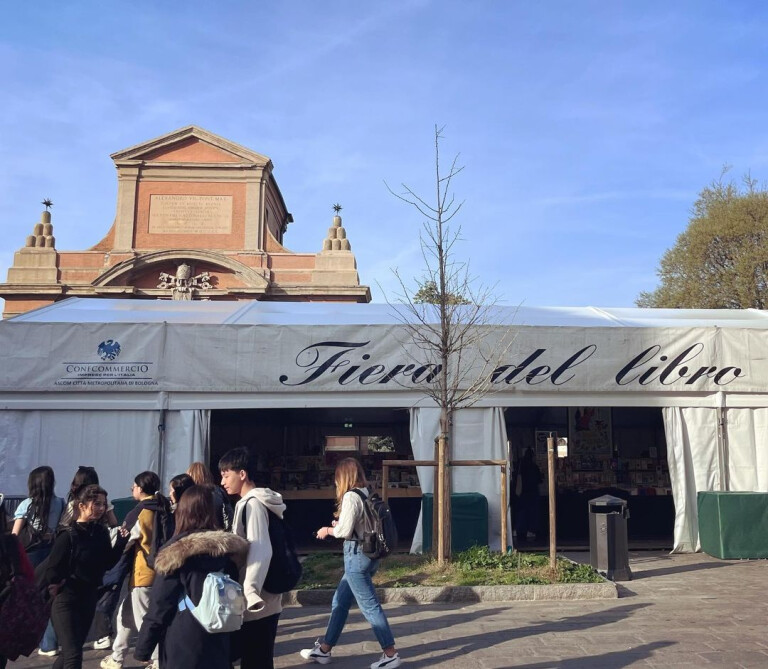 copertina di Fiera del Libro di Bologna