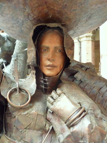 Umanità - sculture di N. Zamboni, S. Bolzani - 2011