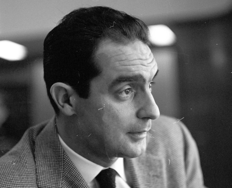 Italo-Calvino-i-Oslo_07-04-1961_Fotograf-Johan-Brun.jpg