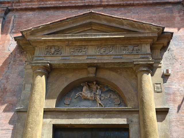 Chiesa di San Martino - portale lato meridionale - particolare