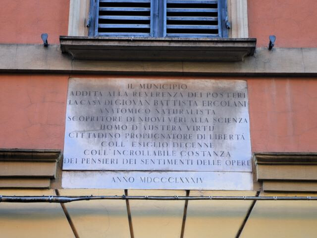 Lapide sulla casa di Giovanni Battista Ercolani