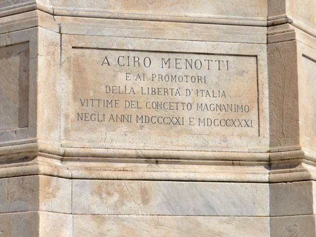 Monumento a Ciro Menotti (MO) 
