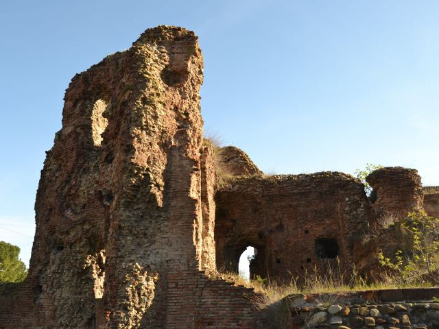 Resti della Rocca di Galliera