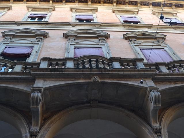 Palazzo Agucchi - facciata - particolare