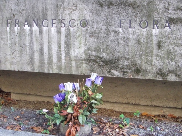 Tomba di Francesco Flora - Cimitero della Certosa (BO)