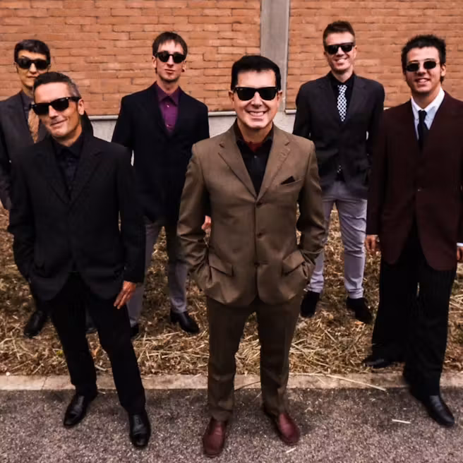 copertina di STATUTO