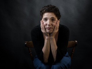 copertina di La forma dell’incadescenza | Anna Amadori
