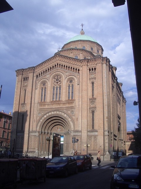 Chiesa del Sacro Cuore (BO) 