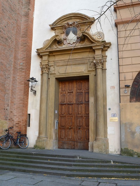 Ingresso del convento di San Domenico (BO)