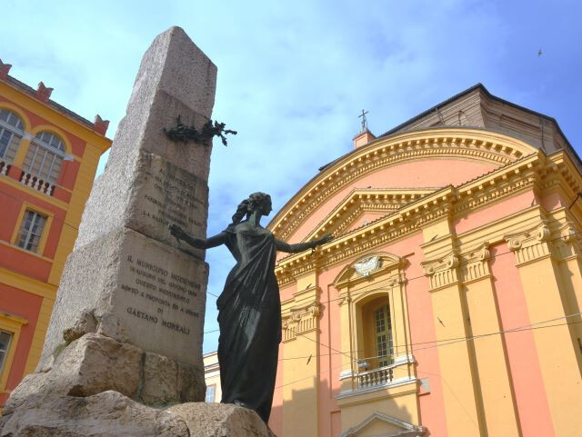 Monumento agli insorti del 1821 e 1831