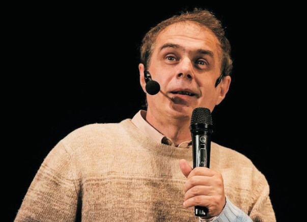 cover of La stranezza non è una malattia