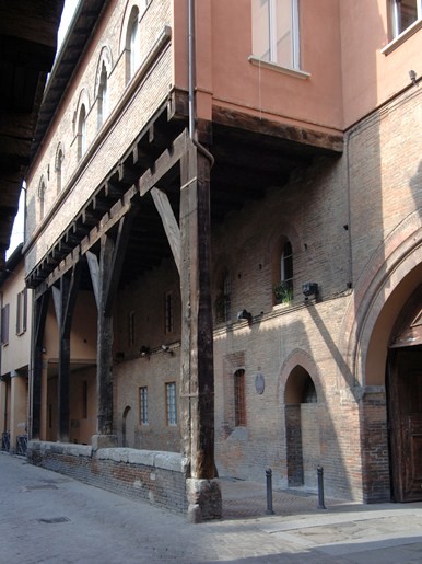 Palazzo Grassi, portico ligneo