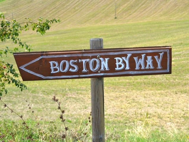 Via Calvanella, ribattezzata "Boston by Way"